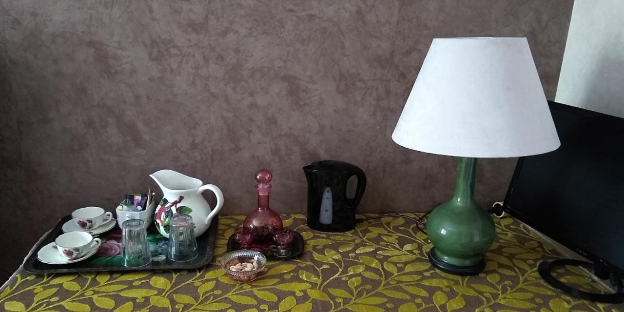Bed and Breakfast Loge & Broc La Possonnière Zewnętrze zdjęcie